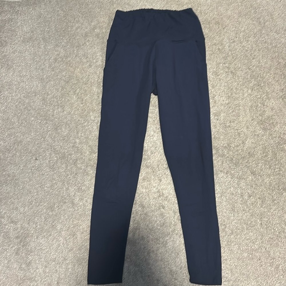 Spandex leggings in a size small-medium